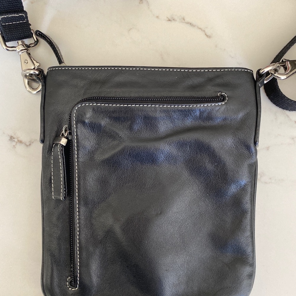 Levenger Purse - Picture 3 of 6